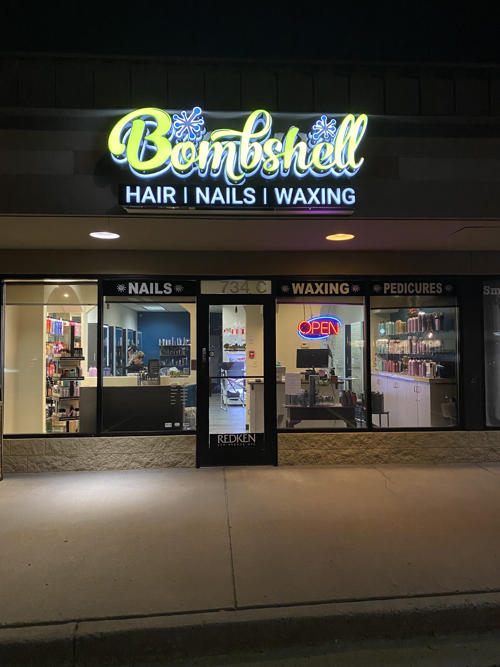 Bombshell Hair Nails Waxing nail photo 3
